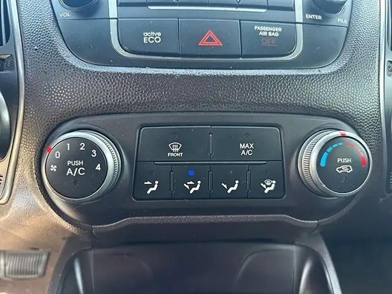2015 Hyundai Tucson GL Photo