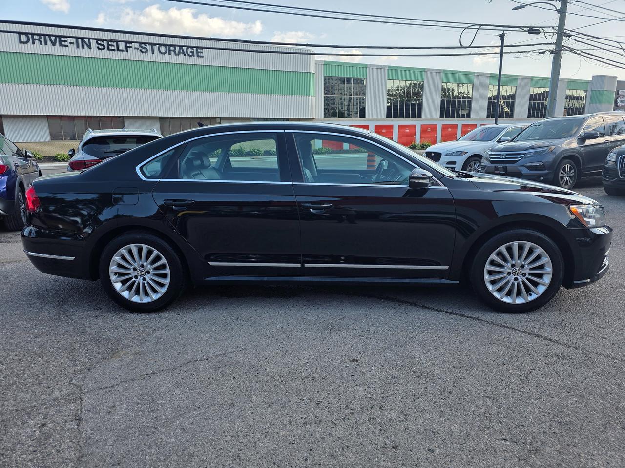 2016 Volkswagen Passat COMFORTLINE Photo
