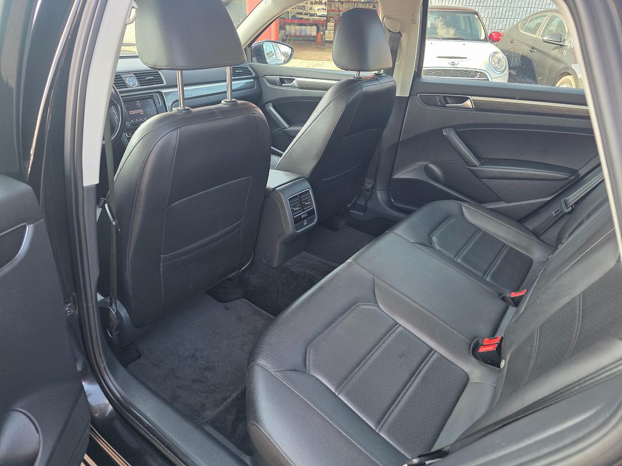 2016 Volkswagen Passat COMFORTLINE Photo