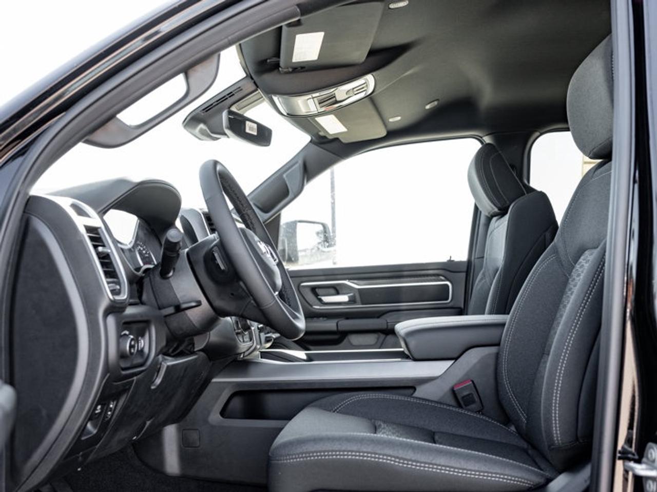 2027 RAM 1500 Big Horn Photo