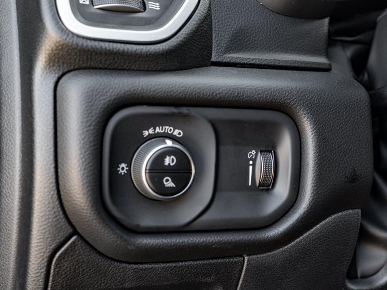 2027 RAM 1500 Big Horn Photo