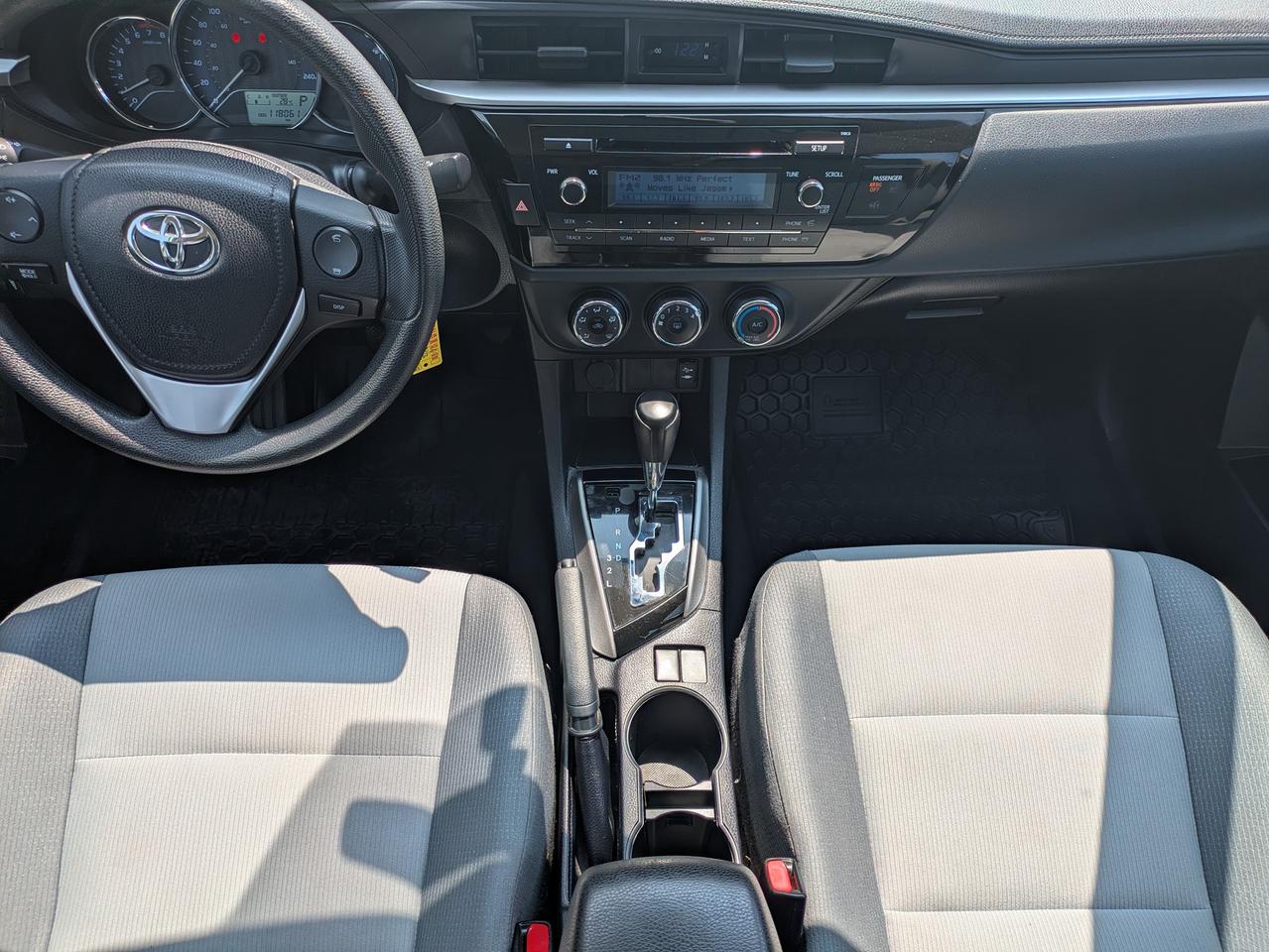 2016 Toyota Corolla 4dr Sdn CVT Photo
