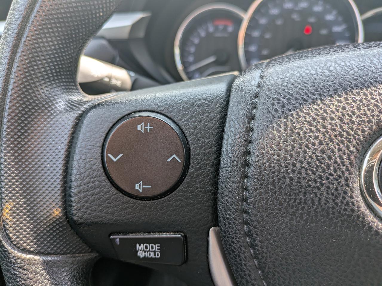 2016 Toyota Corolla 4dr Sdn CVT Photo