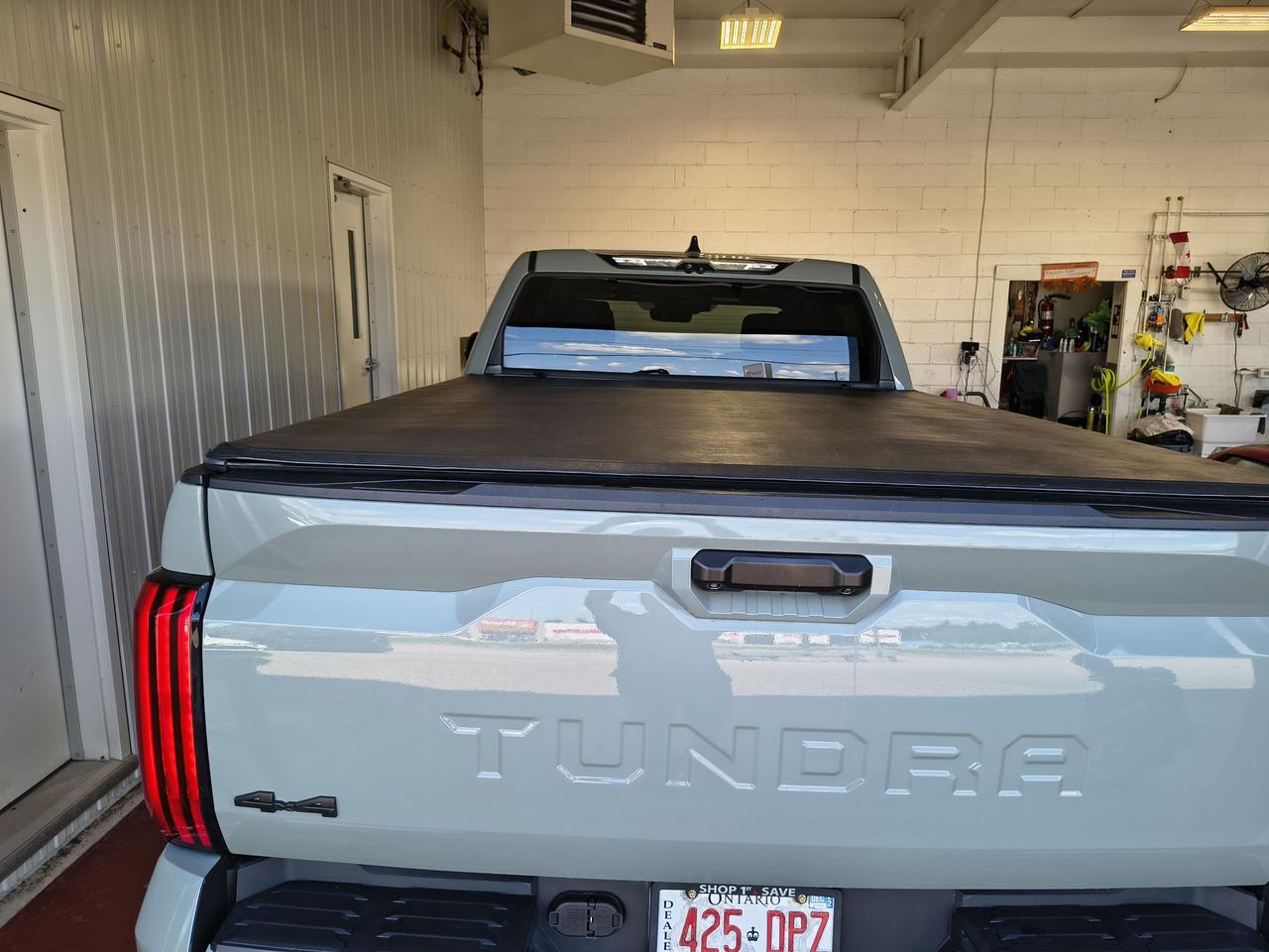 2023 Toyota Tundra Limited  Photo