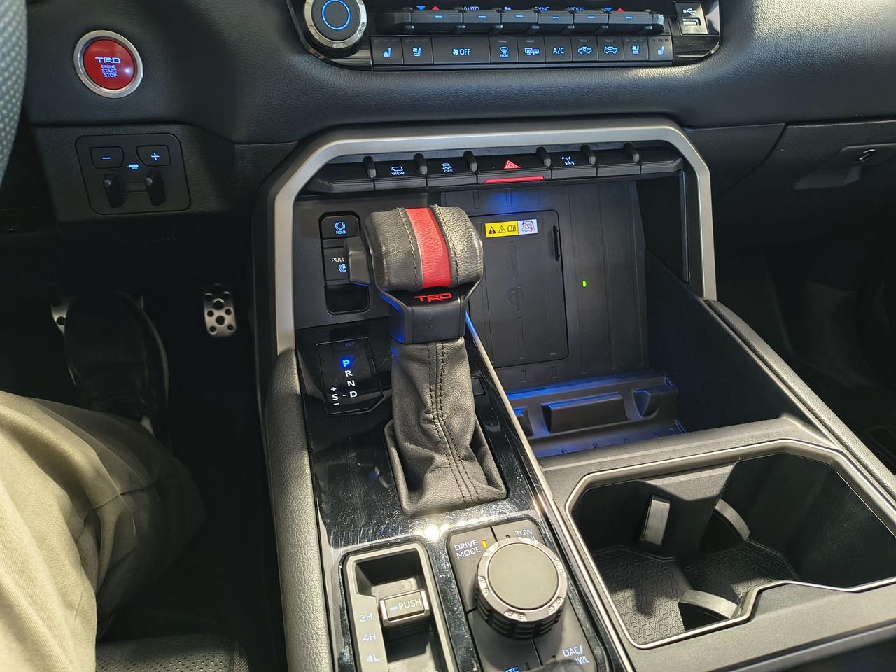2023 Toyota Tundra Limited  Photo