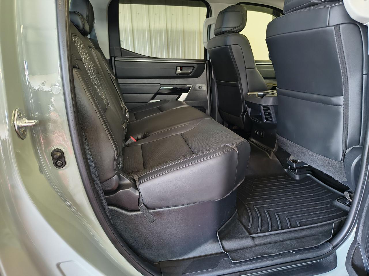 2023 Toyota Tundra Limited  Photo0
