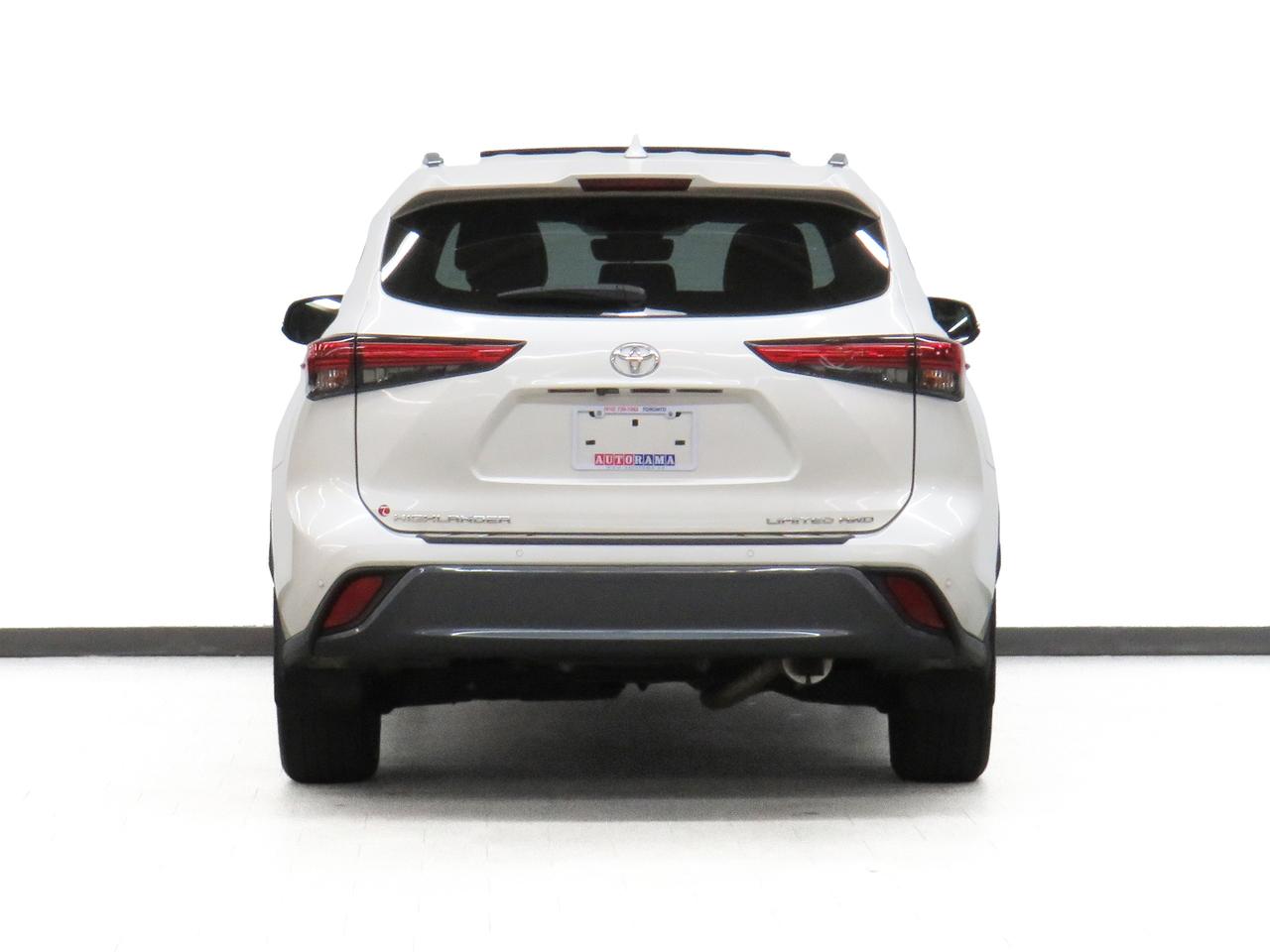 2021 Toyota Highlander XLE AWD | Moonroof | Leather | ACC | BSM | CarPlay