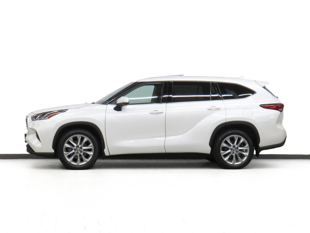 2021 Toyota Highlander XLE AWD | Moonroof | Leather | ACC | BSM | CarPlay