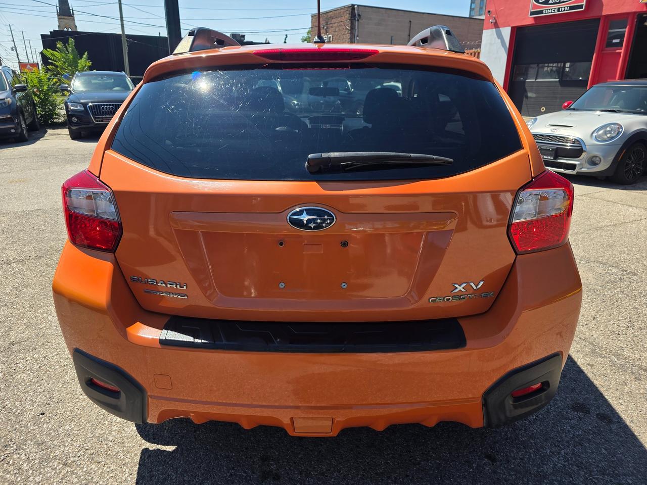 2014 Subaru XV Crosstrek Sport Photo2