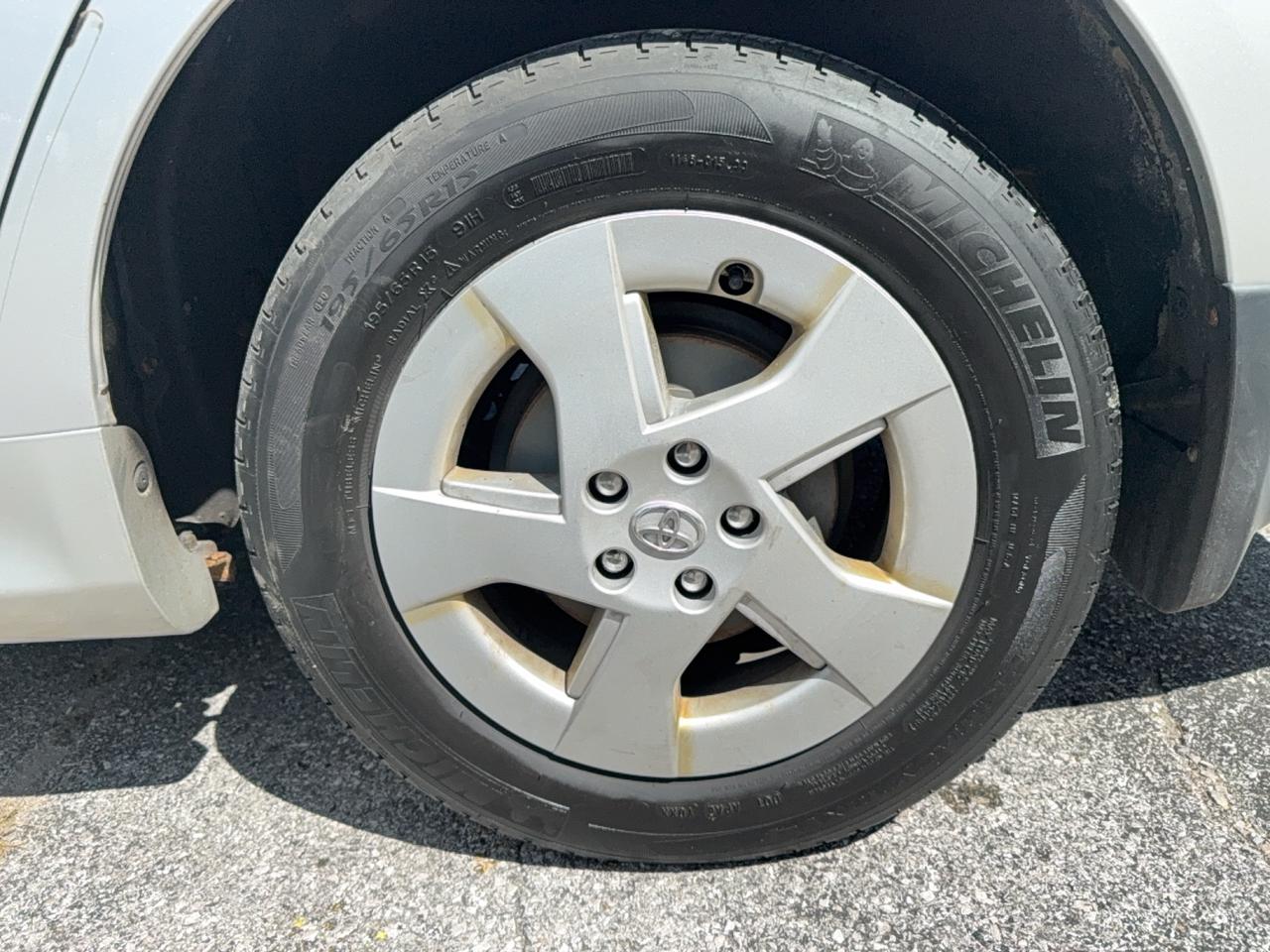 2012 Toyota Corolla LE Photo