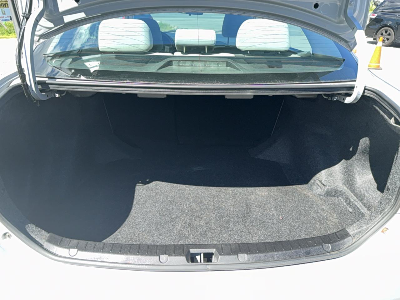 2012 Toyota Corolla LE Photo