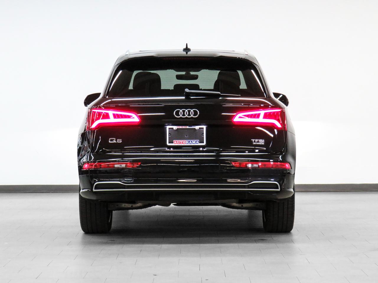 2020 Audi Q5 TECHNIK AWD | Nav | Pano roof | Leather | CarPlay Photo