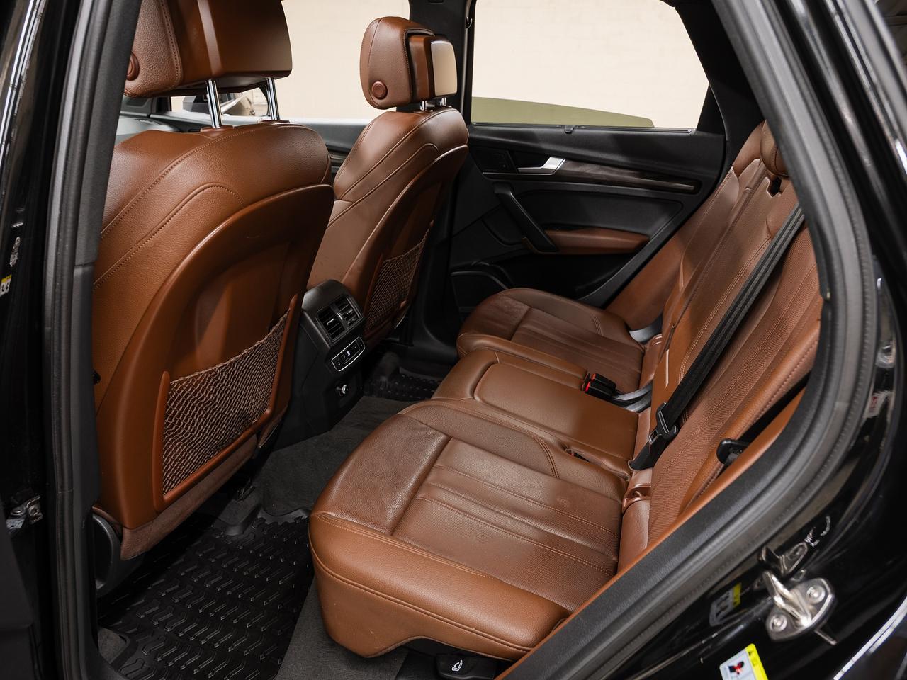 2020 Audi Q5 TECHNIK AWD | Nav | Pano roof | Leather | CarPlay Photo