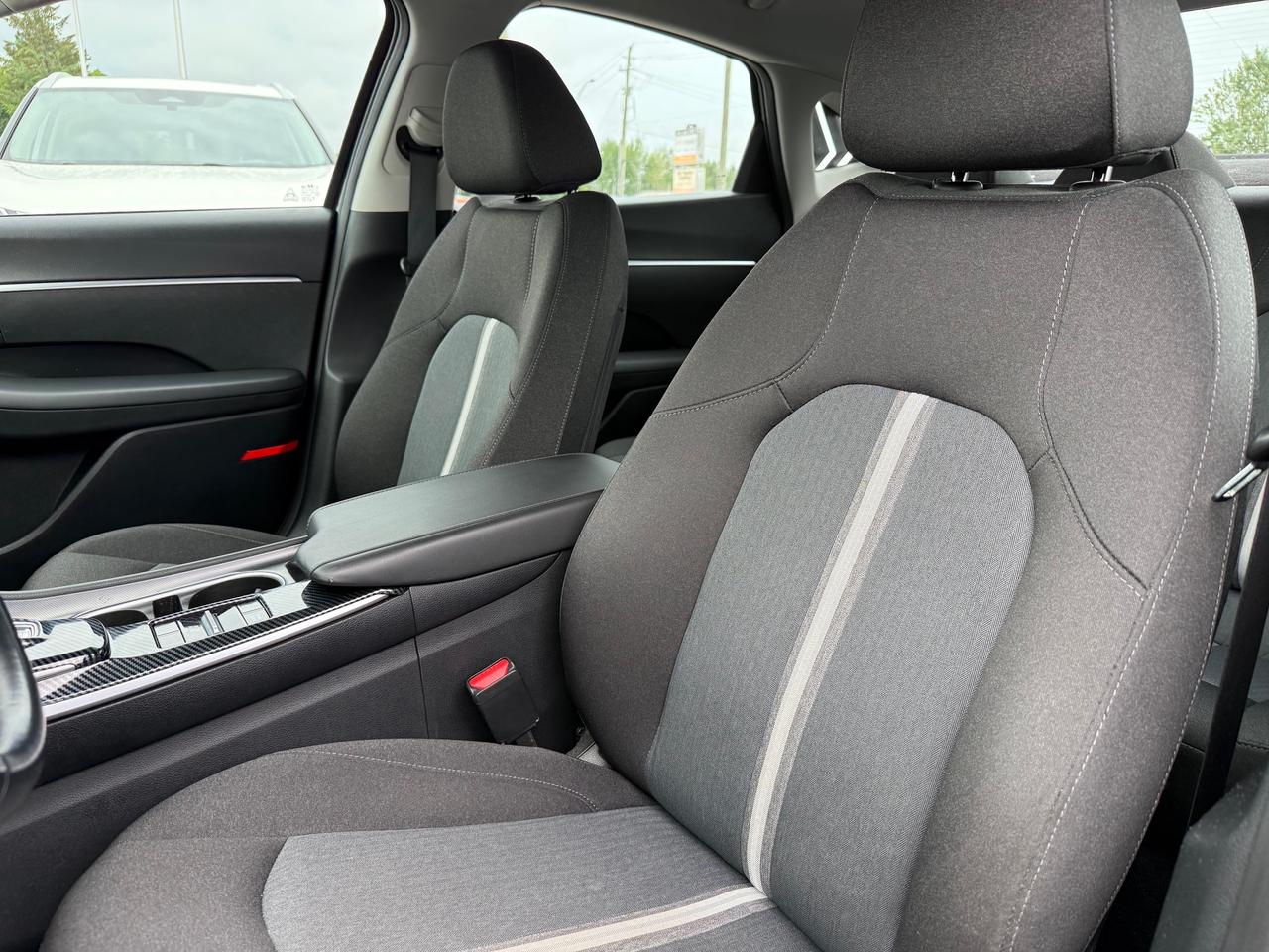 2021 Hyundai Sonata Preferred AutoStart! CarPlay! Heat Steering! Photo