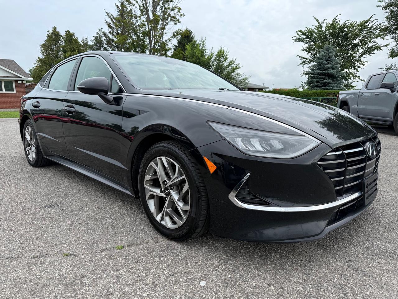 2021 Hyundai Sonata Preferred AutoStart! CarPlay! Heat Steering! Photo
