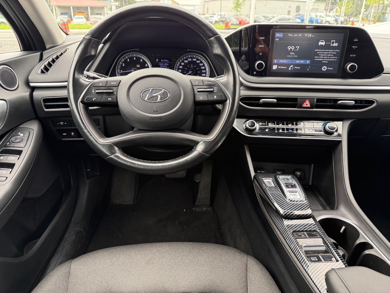 2021 Hyundai Sonata Preferred AutoStart! CarPlay! Heat Steering! Photo