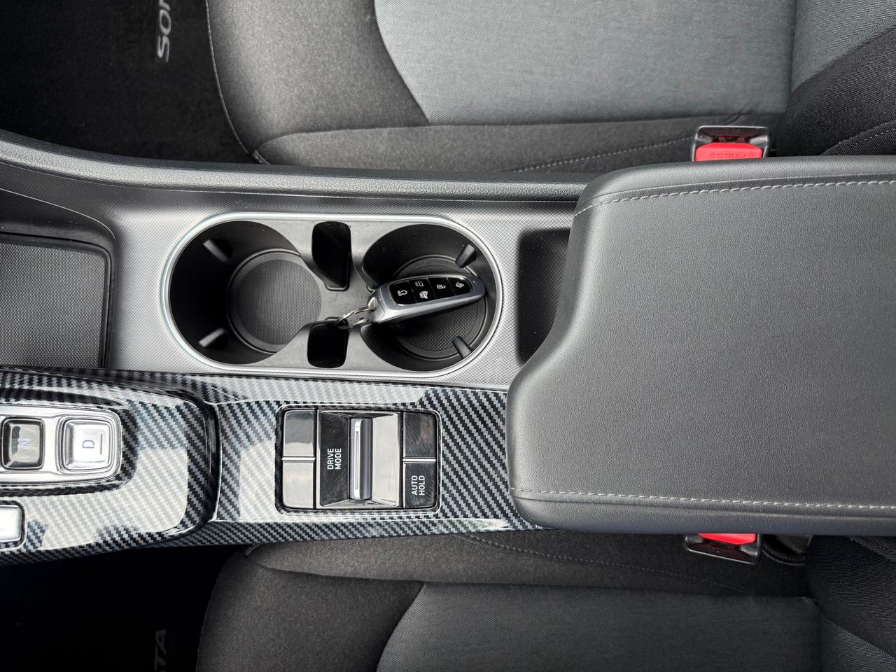 2021 Hyundai Sonata Preferred AutoStart! CarPlay! Heat Steering! Photo