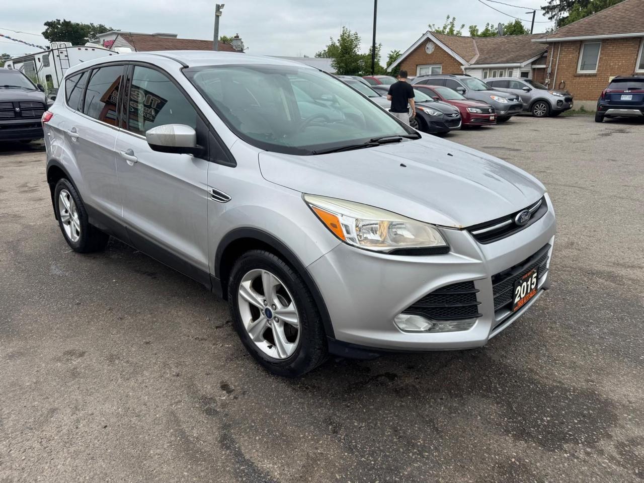 2015 Ford Escape SE, ALLOYS, ONLY 172KMS, 4 CYLINDER, AUTO, CERT Photo
