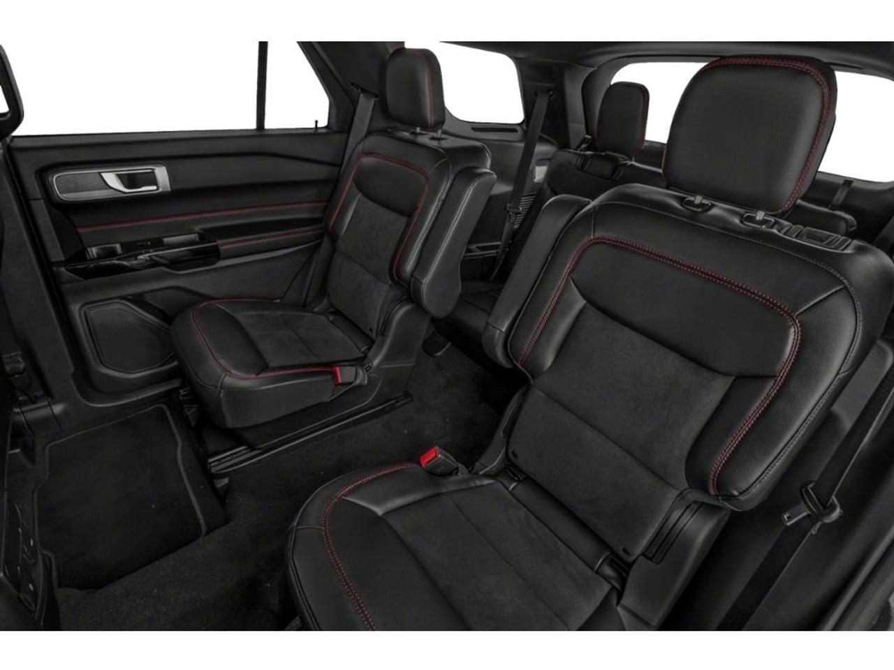 2022 Ford Explorer ST-Line Photo