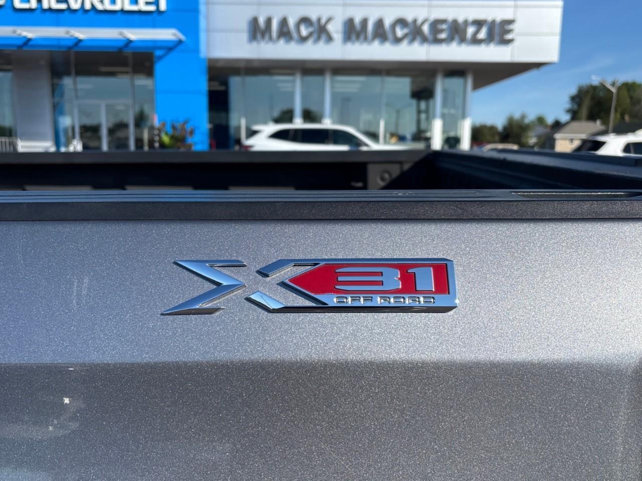 2020 GMC Sierra 1500 Elevation Used 5 Passenger Double Cab 6.6ft Box 4X4 V8 Truck with Heated Front Seats, Heated Steering Wheel and 8 Colour Touchscreen Radio with Apple CarPlay, Android Auto and a Bose Speaker System Photo