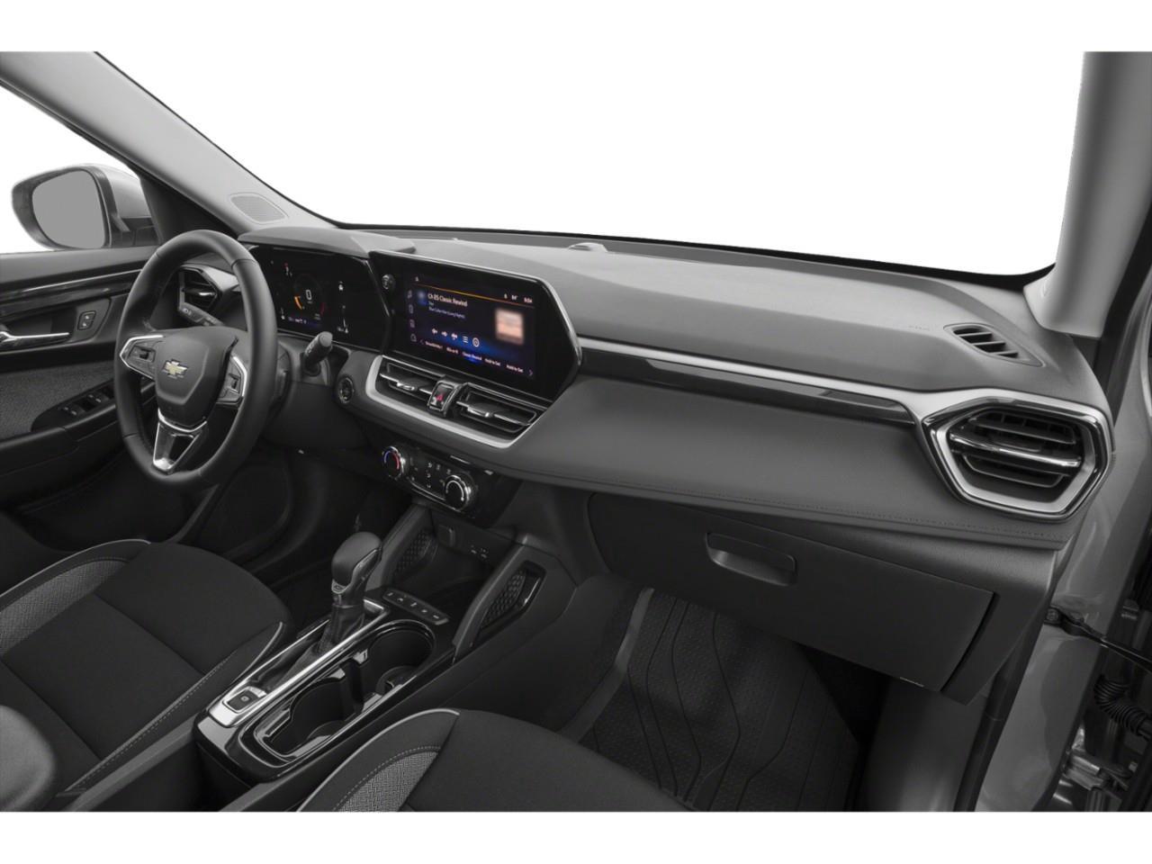 2025 Chevrolet TrailBlazer LT Used 2025 5 Passenger Small AWD SUV with Heated Front Seats, Heated Steering Wheel and a 11 Diagonal Touchscreen Radio with Wireless Apple CarPlay and Wireless Android Auto Photo