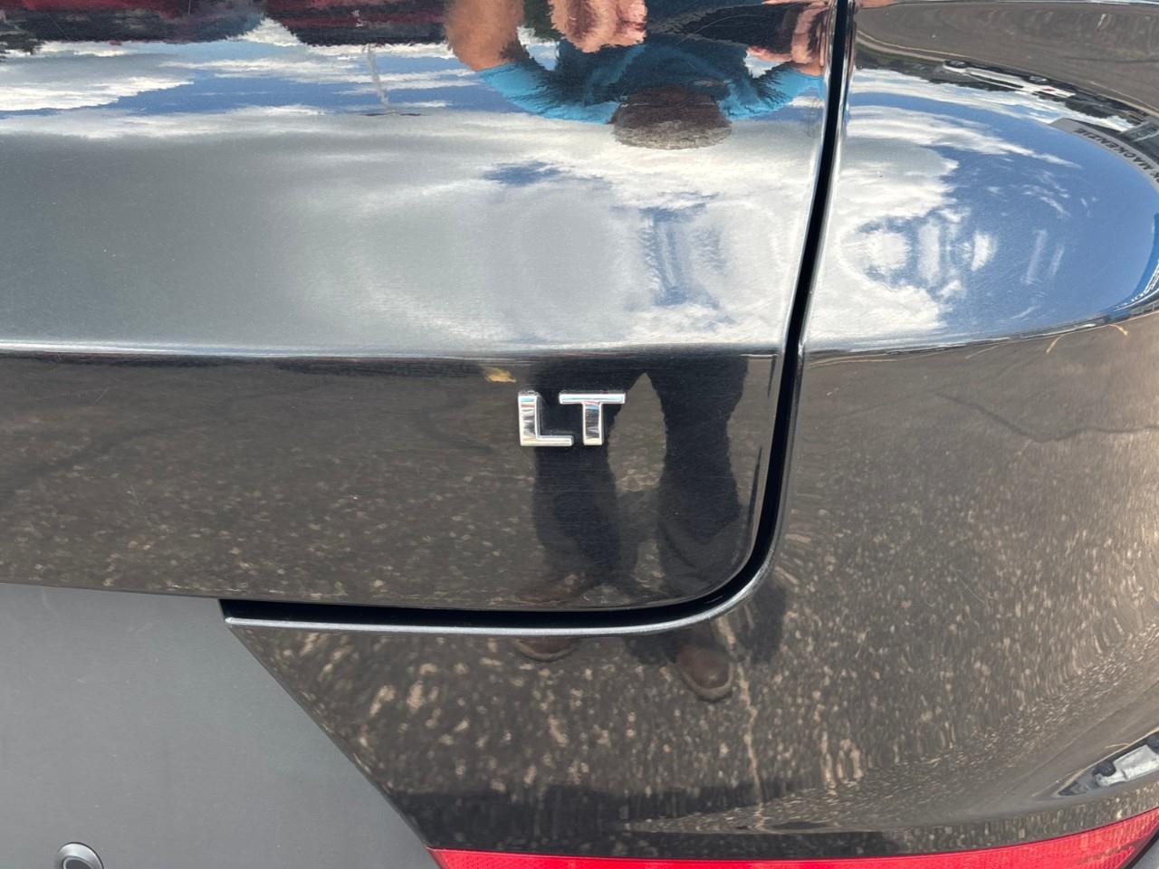 2025 Chevrolet TrailBlazer LT Used 2025 5 Passenger Small AWD SUV with Heated Front Seats, Heated Steering Wheel and a 11 Diagonal Touchscreen Radio with Wireless Apple CarPlay and Wireless Android Auto Photo