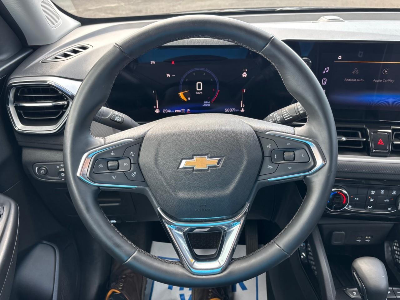 2025 Chevrolet TrailBlazer LT Used 2025 5 Passenger Small AWD SUV with Heated Front Seats, Heated Steering Wheel and a 11 Diagonal Touchscreen Radio with Wireless Apple CarPlay and Wireless Android Auto Photo