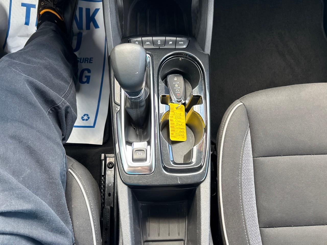 2025 Chevrolet TrailBlazer LT Used 2025 5 Passenger Small AWD SUV with Heated Front Seats, Heated Steering Wheel and a 11 Diagonal Touchscreen Radio with Wireless Apple CarPlay and Wireless Android Auto Photo