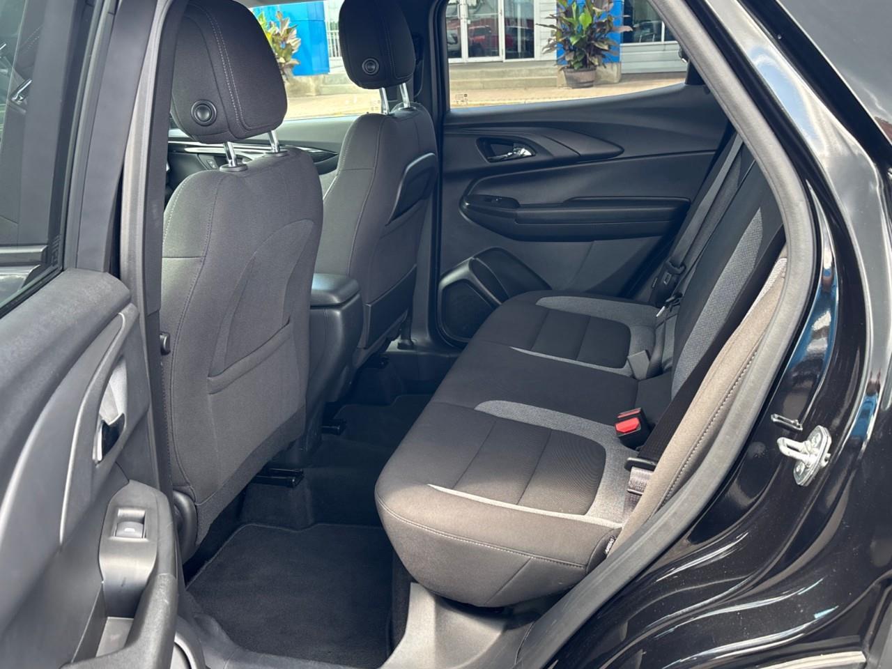 2025 Chevrolet TrailBlazer LT Used 2025 5 Passenger Small AWD SUV with Heated Front Seats, Heated Steering Wheel and a 11 Diagonal Touchscreen Radio with Wireless Apple CarPlay and Wireless Android Auto Photo