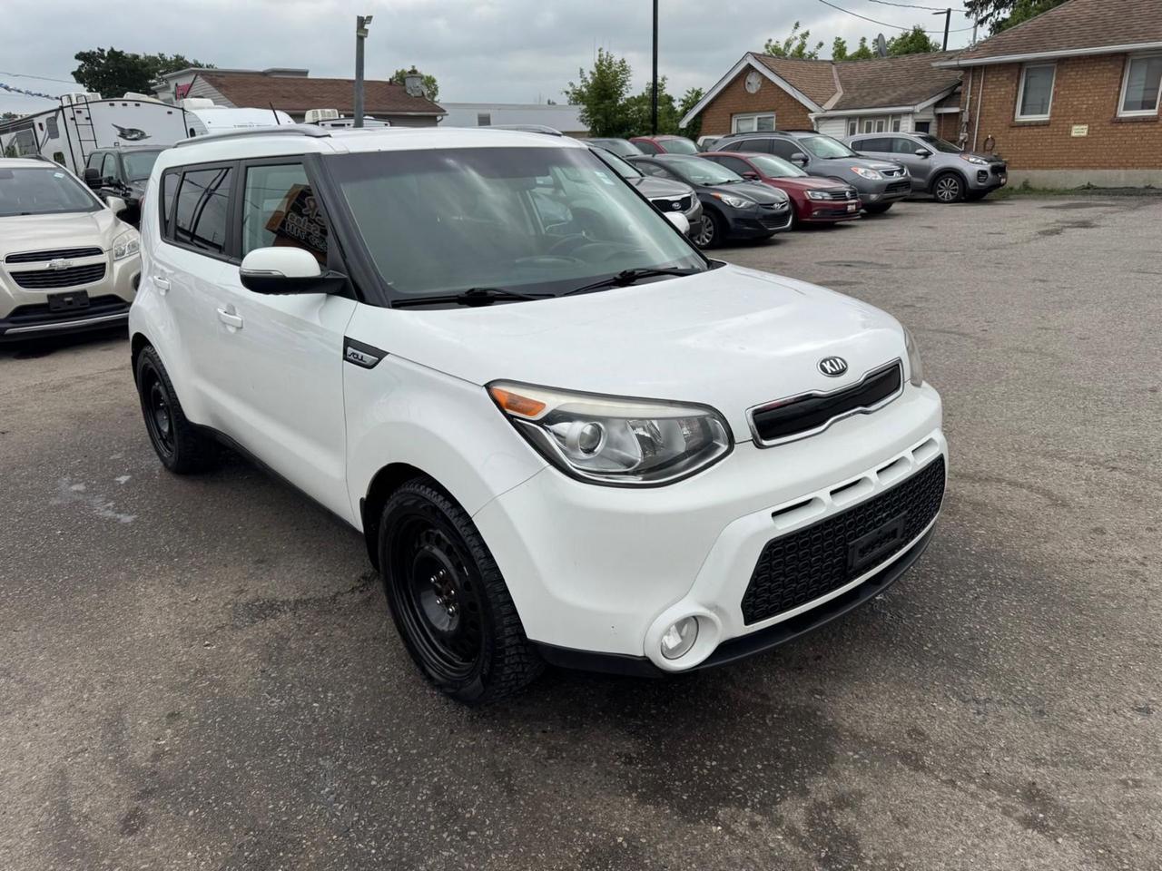 2015 Kia Soul EX, WELL MAINTAINED, FUEL SAVER, CERTIFIED Photo