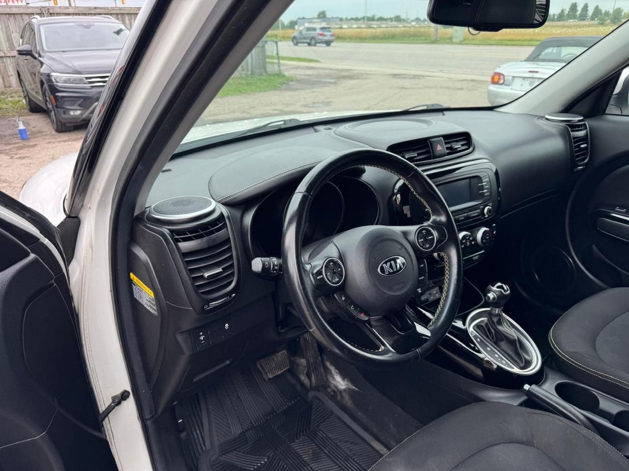 2015 Kia Soul EX, WELL MAINTAINED, FUEL SAVER, CERTIFIED Photo