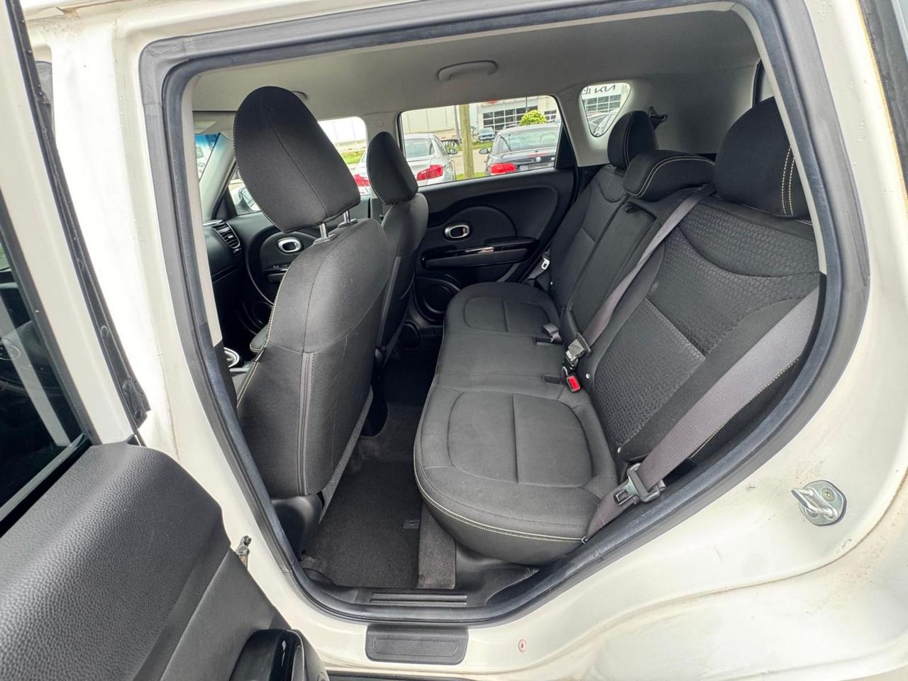 2015 Kia Soul EX, WELL MAINTAINED, FUEL SAVER, CERTIFIED Photo
