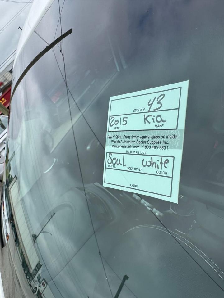 2015 Kia Soul EX, WELL MAINTAINED, FUEL SAVER, CERTIFIED Photo