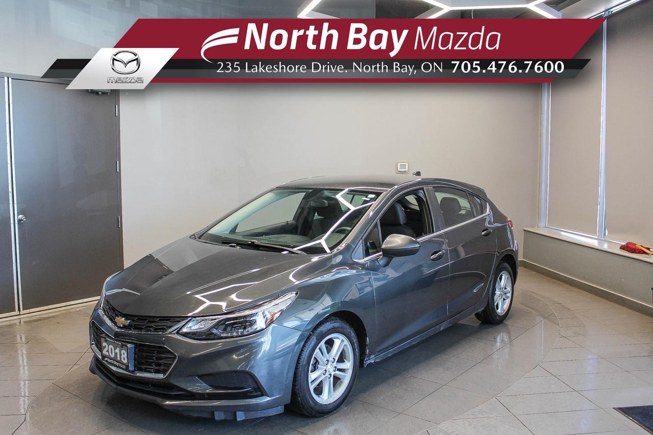 2018 Chevrolet Cruze LT Auto CLOTH UPHOLSTERY - HEATED FRONT SEATS - CLEAN CARFAX! Photo0