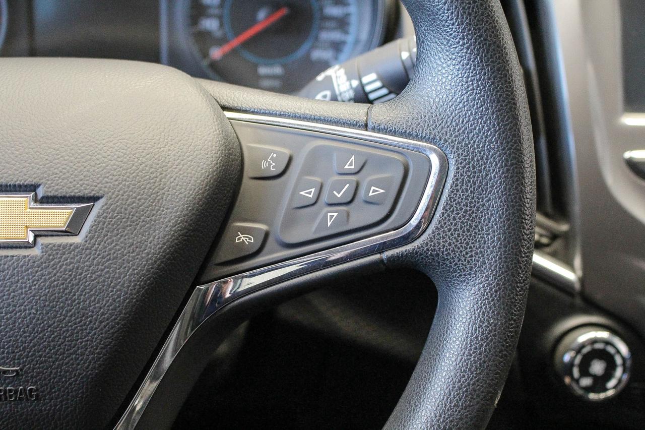 2018 Chevrolet Cruze LT Auto CLOTH UPHOLSTERY - HEATED FRONT SEATS - CLEAN CARFAX! Photo