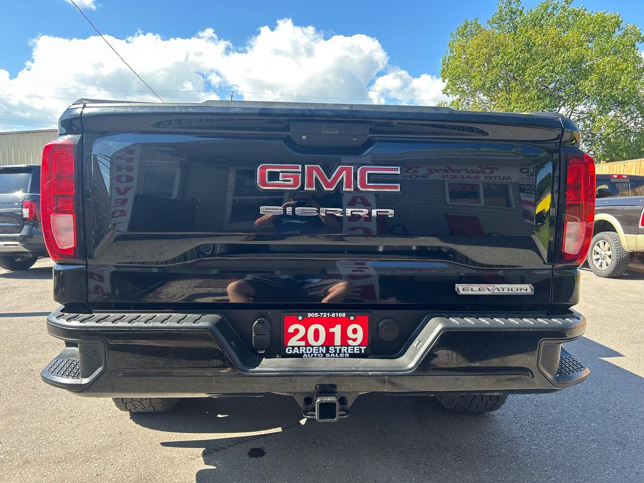 2019 GMC Sierra 1500 ELEVATION Photo3