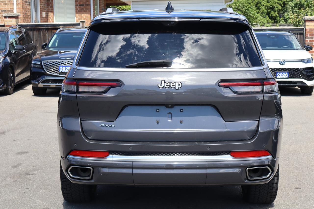 2023 Jeep Grand Cherokee Summit Reserve 4x4 6 Passnger Photo
