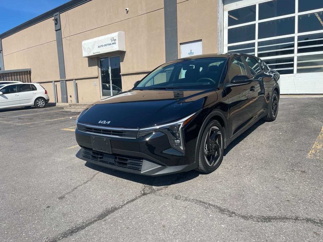 2026 Kia K4 EX| CLEAN CARFAX| NO ACCIDENTS| Photo0