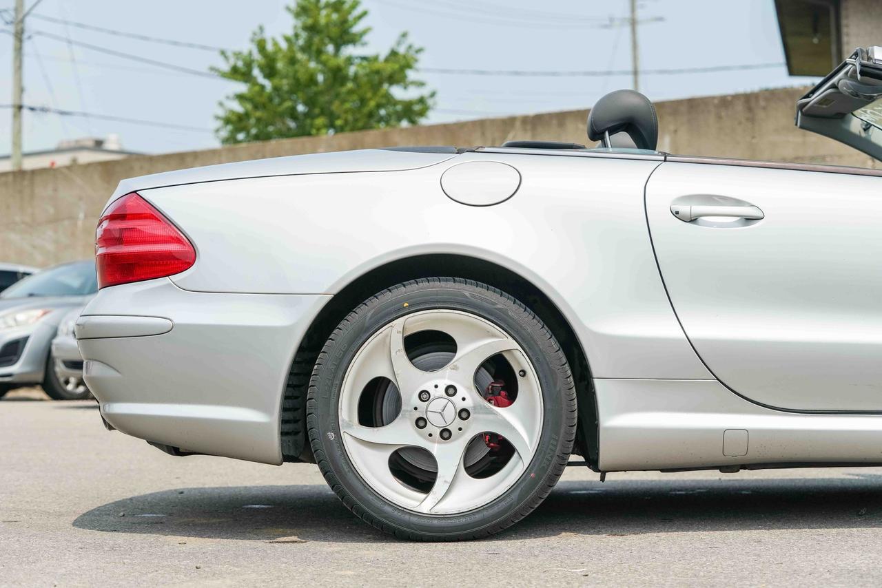 2005 Mercedes-Benz SL-Class SL 500 Photo