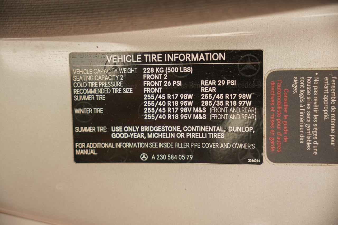 2005 Mercedes-Benz SL-Class SL 500 Photo