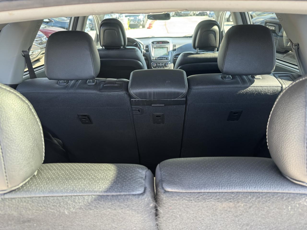 2015 Kia Sorento SX Photo