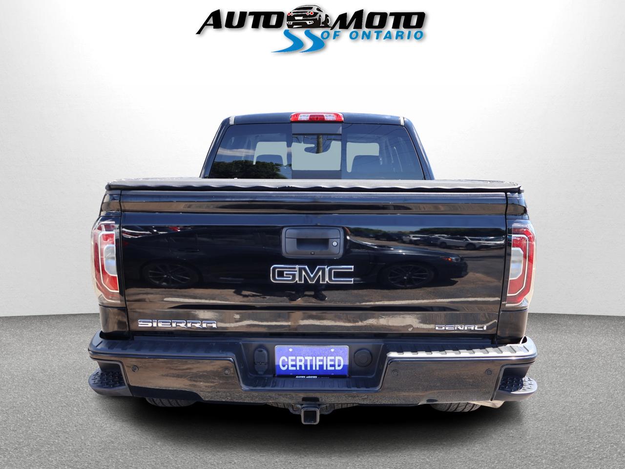 2018 GMC Sierra 1500 V8 DENALI CREW 4WD CERTIFIED CAMERA NAV BLUETOOTH LEATHER HEATED SEATS SUNROOF CRUISE ALLOYS Photo