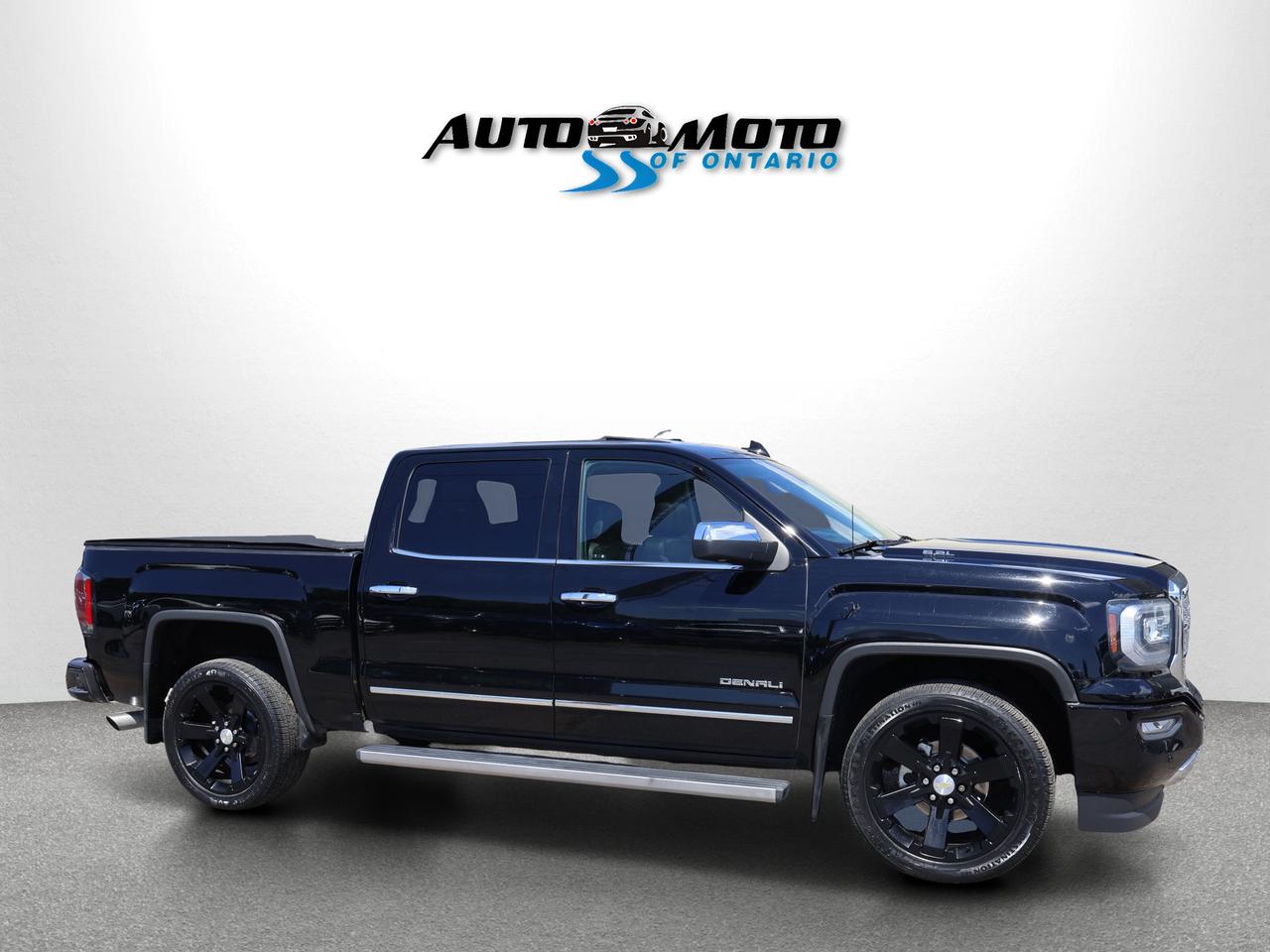 2018 GMC Sierra 1500 V8 DENALI CREW 4WD CERTIFIED CAMERA NAV BLUETOOTH LEATHER HEATED SEATS SUNROOF CRUISE ALLOYS Photo