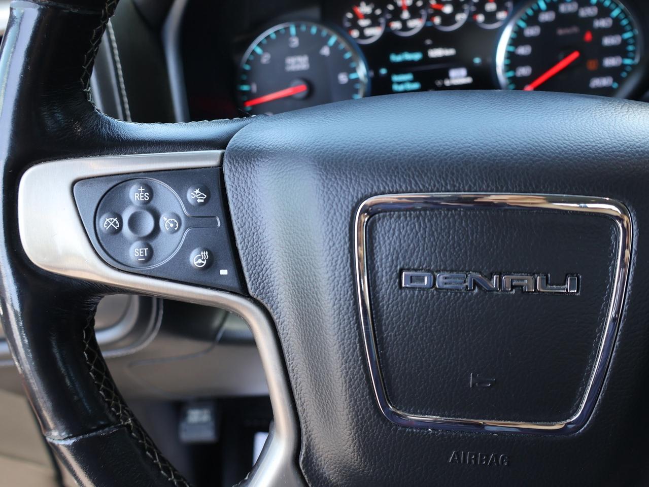 2018 GMC Sierra 1500 V8 DENALI CREW 4WD CERTIFIED CAMERA NAV BLUETOOTH LEATHER HEATED SEATS SUNROOF CRUISE ALLOYS Photo