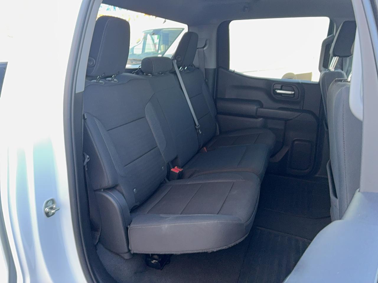 2024 Chevrolet Silverado 1500 Custom Trail Boss Z71 CrewCab 2.7L4cylGas 6'7"Box Photo