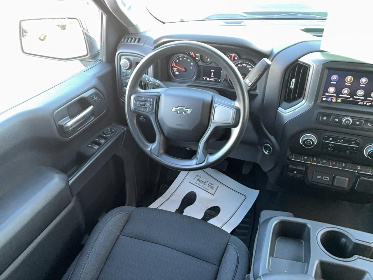 2024 Chevrolet Silverado 1500 Custom Trail Boss Z71 CrewCab 2.7L4cylGas 6'7"Box Photo