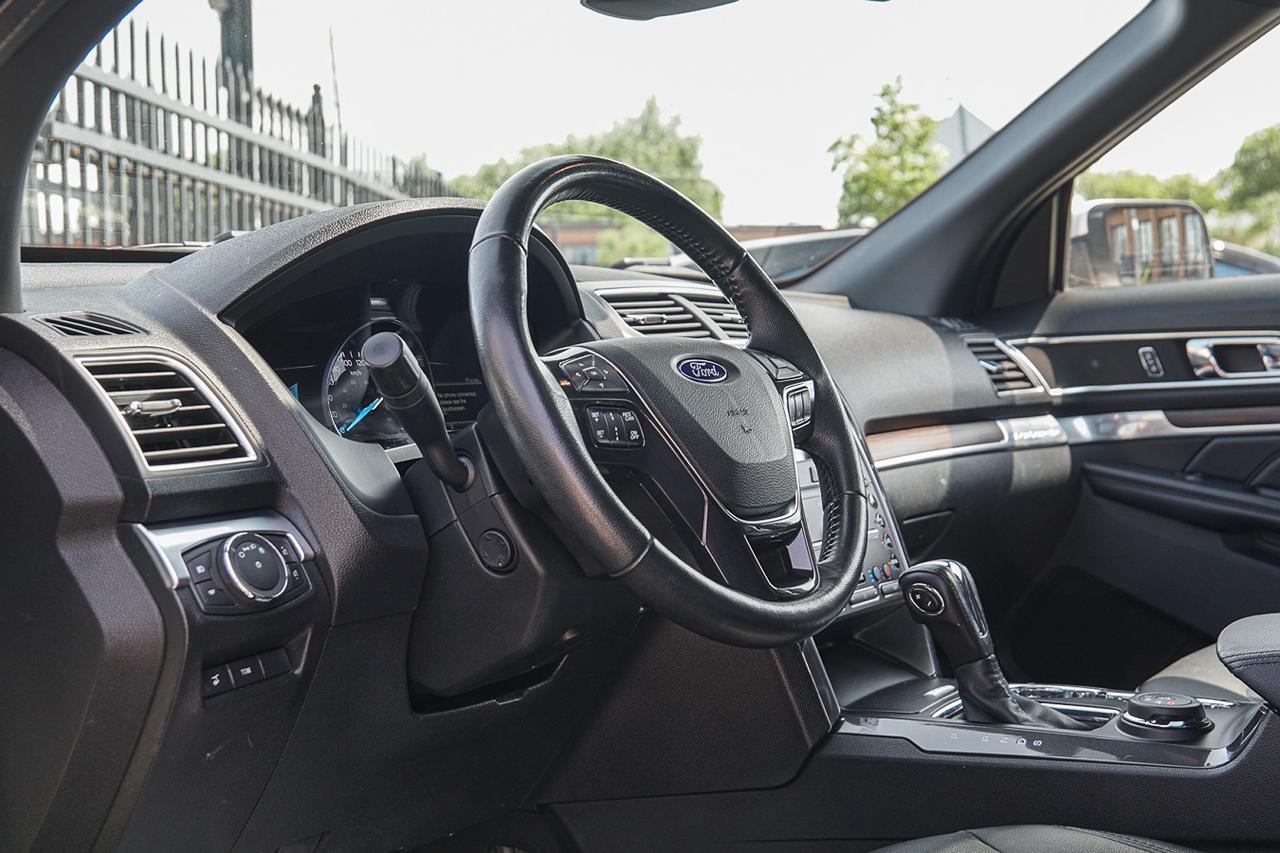 2019 Ford Explorer Limited 4WD | 7 PASS | NAVI | COOLED SEATS | PANO Photo