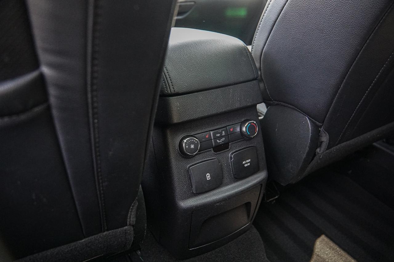 2019 Ford Explorer Limited 4WD | 7 PASS | NAVI | COOLED SEATS | PANO Photo