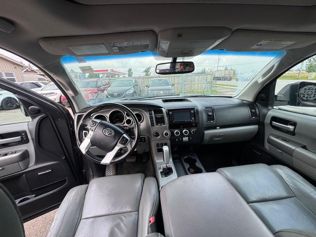 2016 Toyota Sequoia LIMITED, 8 PASSENGER, 4X4, LOADED, AS IS SPECIAL Photo