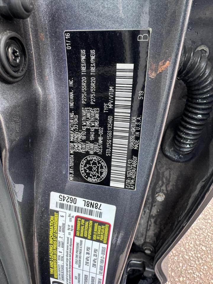2016 Toyota Sequoia LIMITED, 8 PASSENGER, 4X4, LOADED, AS IS SPECIAL Photo